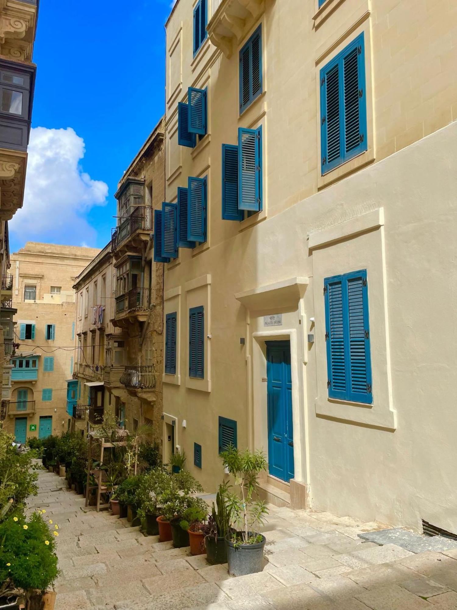 Stylish Valletta Apartment Exterior photo